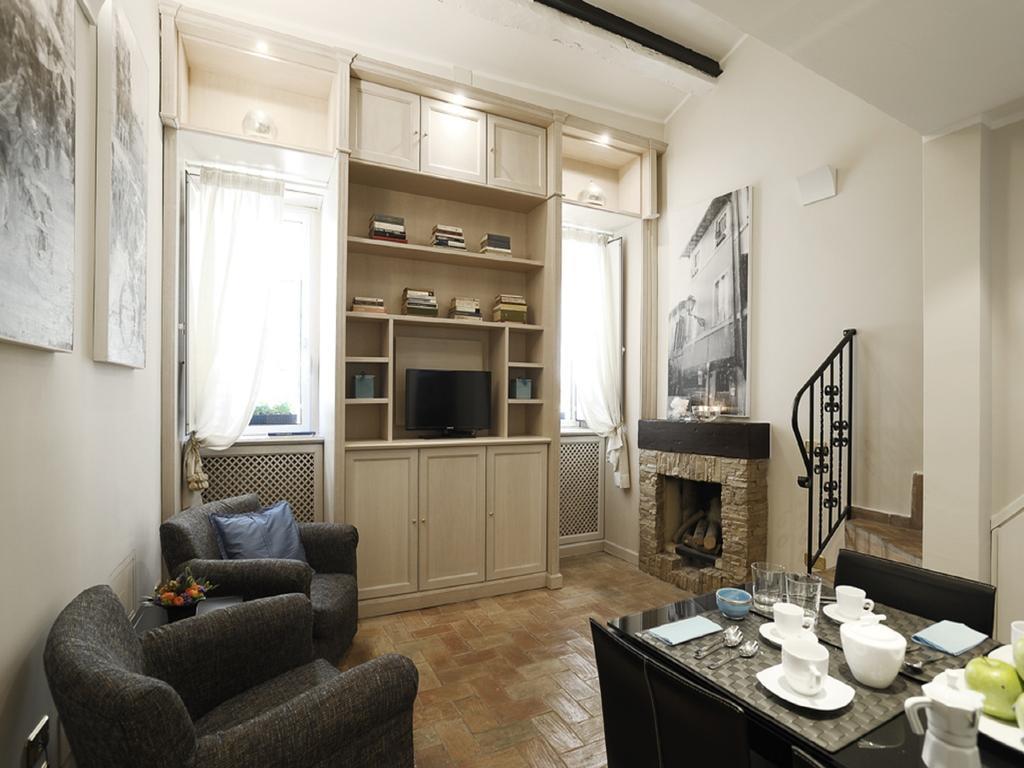 Antiche Residenze Romane - Campo De' Fiori المظهر الخارجي الصورة